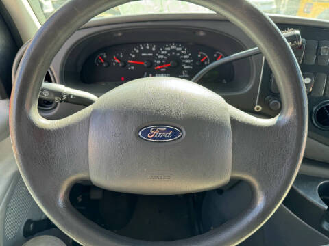 2008 Ford E-Series E-450 SD