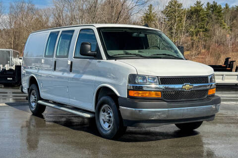 2024 Chevrolet Express 2500