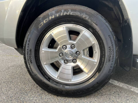 2004 Toyota 4Runner SR5