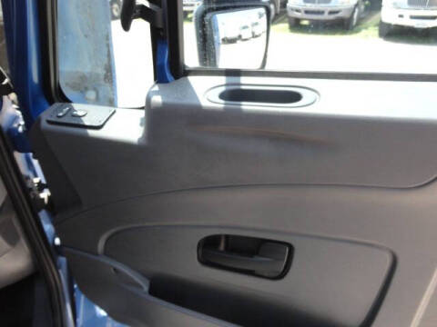 2019 International DuraStar 4300