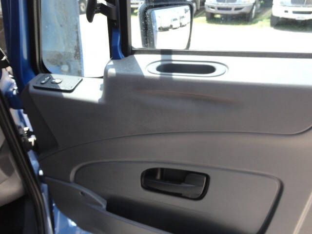 2019 International DuraStar 4300