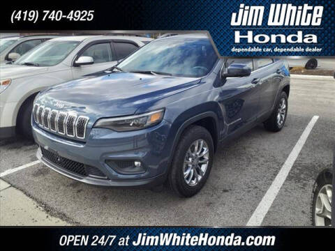 2021 Jeep Cherokee for sale at The Credit Miracle Network Team at Jim White Honda in Maumee OH