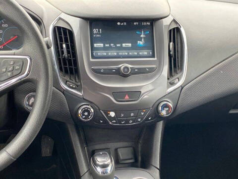 2018 Chevrolet Cruze LT Auto