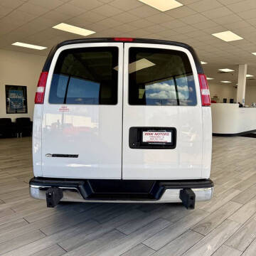 2018 Chevrolet Express 2500
