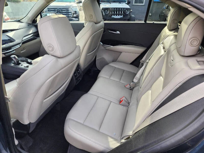 2019 Cadillac XT4 Premium Luxury