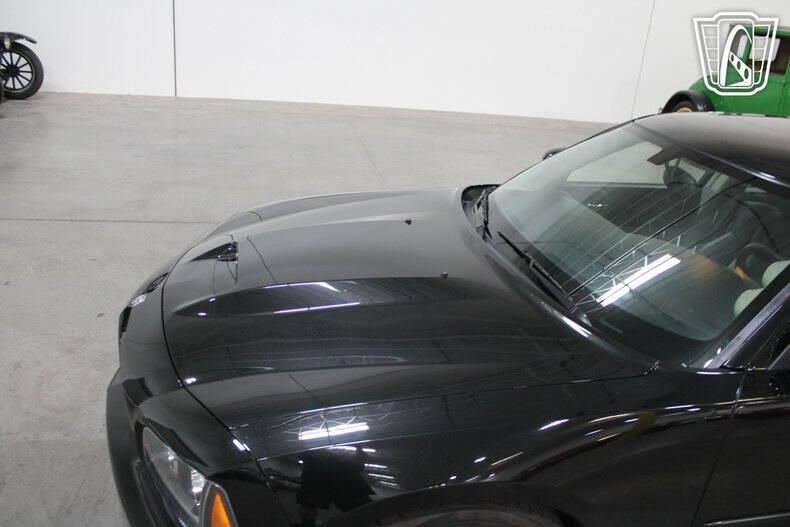 2006 Dodge Charger SRT-8