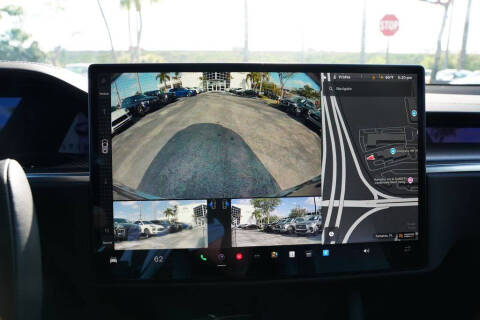 2022 Tesla Model X Plaid