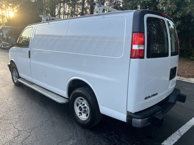 2020 GMC Savana 2500