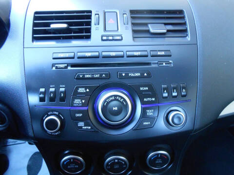 2013 Mazda MAZDA3 i Touring