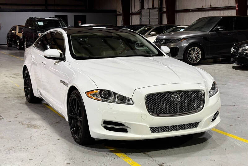 2012 Jaguar XJ