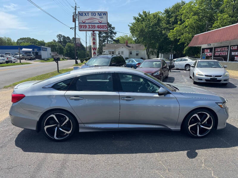 2018 Honda Accord Sport's photo