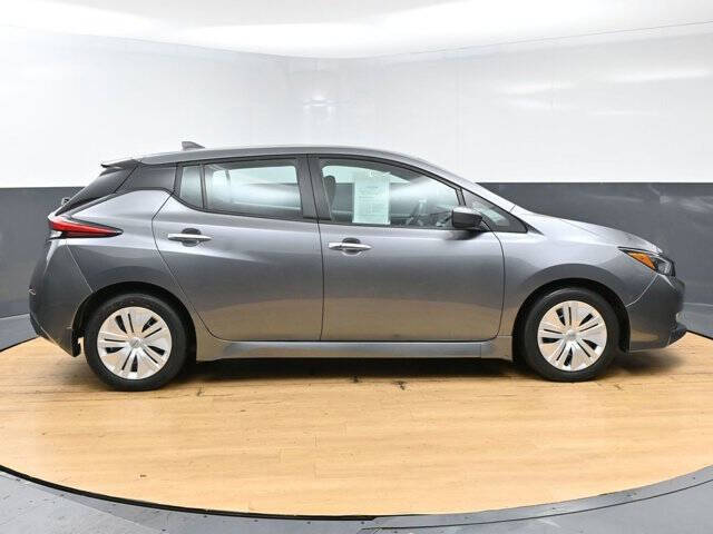 2023 Nissan LEAF S