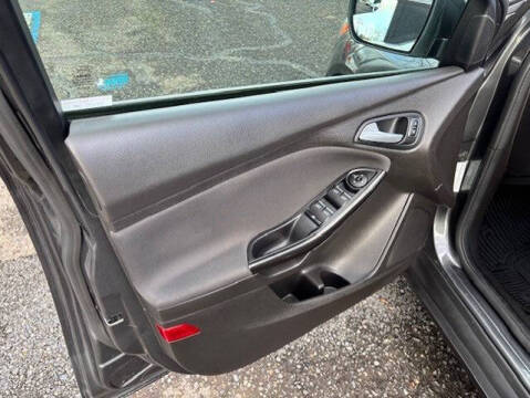 2016 Ford Focus Titanium