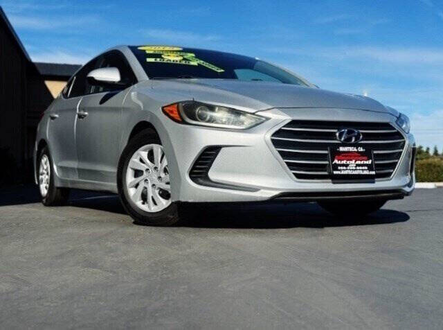 2018 Hyundai Elantra SE