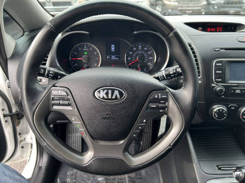 2016 Kia Forte5 EX