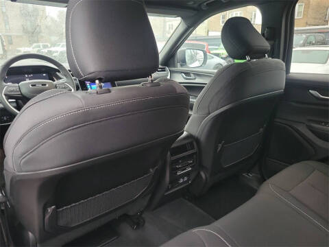 2024 Jeep Grand Cherokee Laredo X