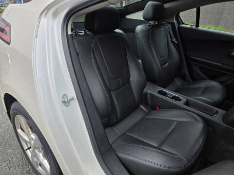 2011 Chevrolet Volt Premium
