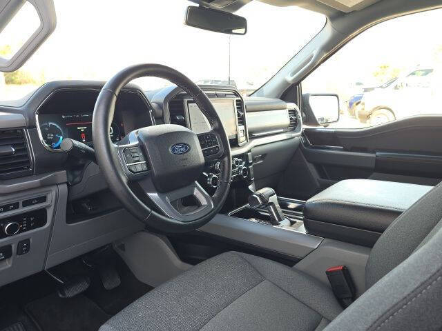 2024 Ford F-150 Lightning XLT