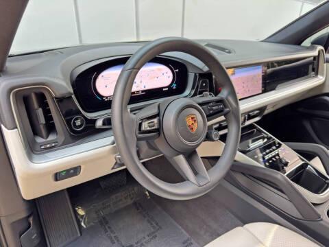 2025 Porsche Cayenne