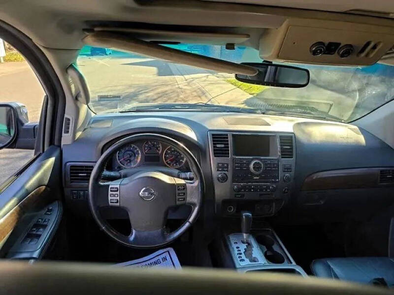 2012 Nissan Armada Platinum