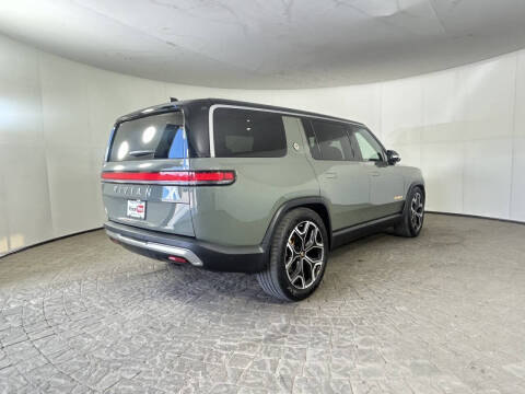 2022 Rivian R1S Launch Edition