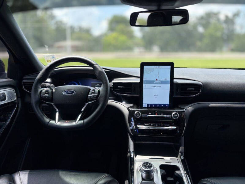 2021 Ford Explorer ST