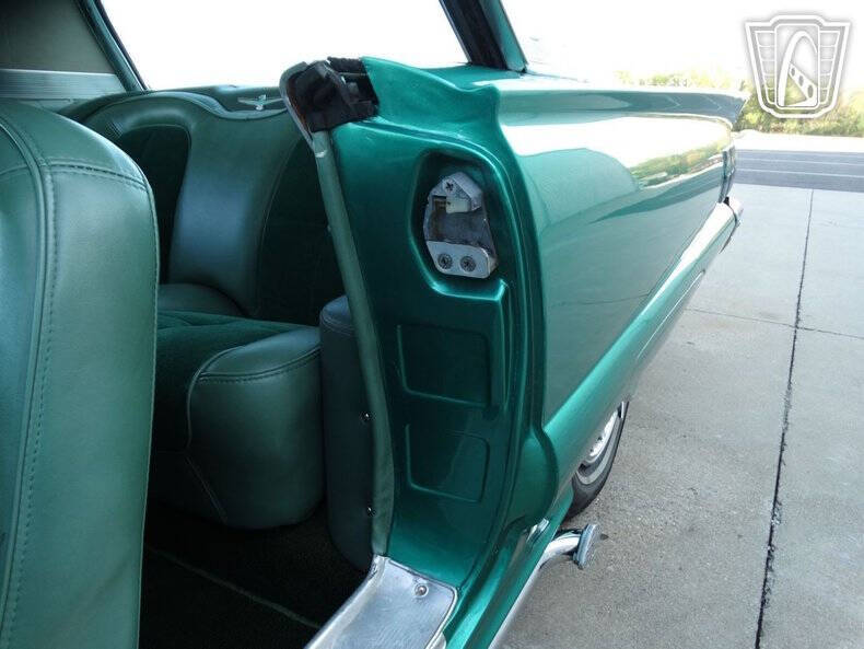 1960 Ford Thunderbird