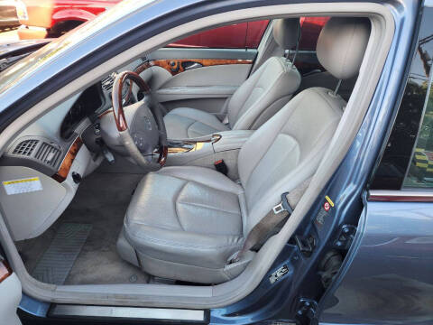 2005 Mercedes-Benz E-Class E 320