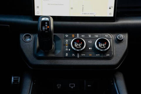 2024 Land Rover Defender 110 V8 P525 Carpathian Edition