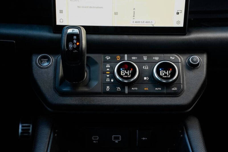 2024 Land Rover Defender 110 V8 P525 Carpathian Edition