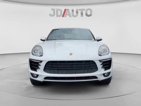 2015 Porsche Macan S