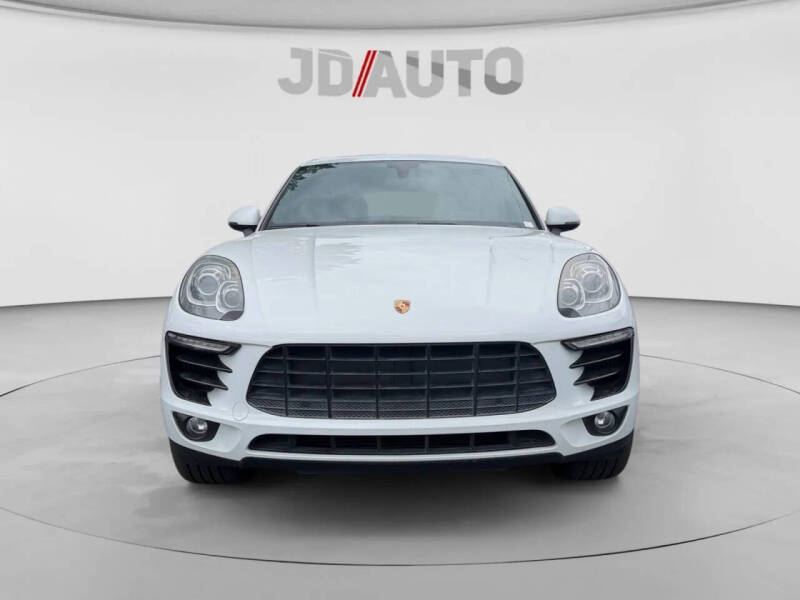 2015 Porsche Macan S