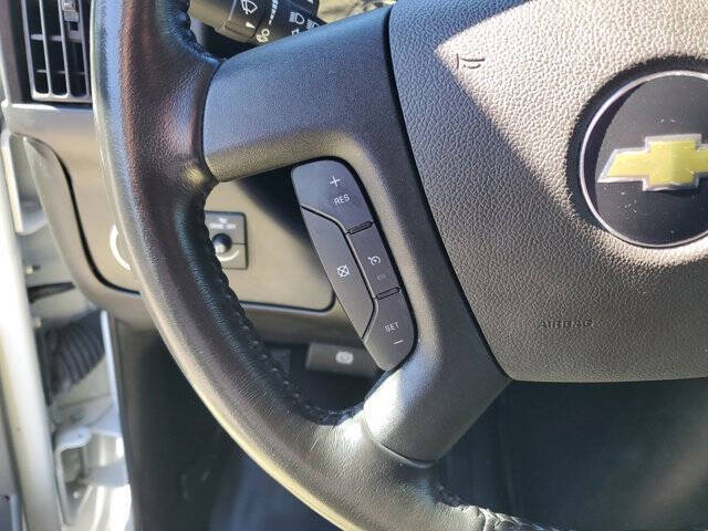 2023 Chevrolet Express 2500