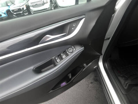 2021 Buick Enclave Essence