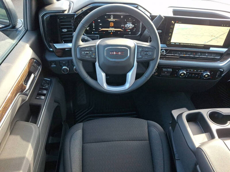 2026 GMC Sierra 1500 Elevation Standard