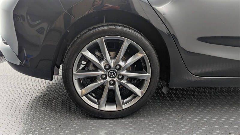 2018 Mazda MAZDA3 Touring