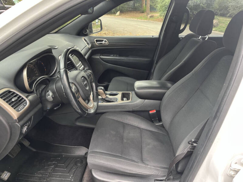 2016 Jeep Grand Cherokee Laredo