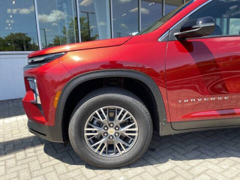 2024 Chevrolet Traverse LT