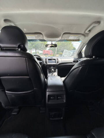 2017 Ford Edge Titanium