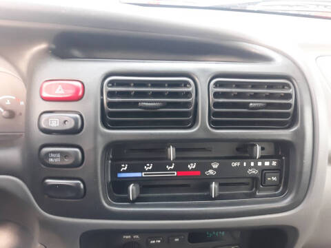 2003 Chevrolet Tracker LT