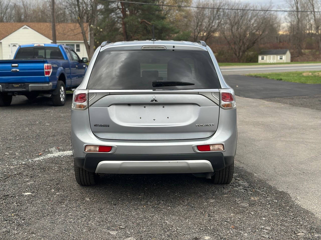 2015 Mitsubishi Outlander for sale at Town Auto Inc in Clifton Park, NY