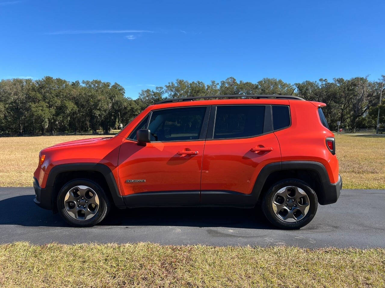 2017 Jeep Renegade for sale at SOUTHERN AUTO WHOLESALERS in Deland, FL