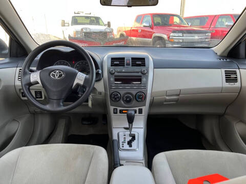 2011 Toyota Corolla LE