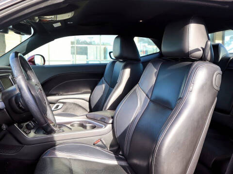 2019 Dodge Challenger SXT