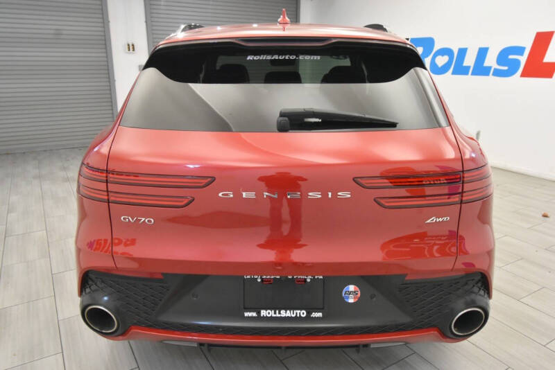 2023 Genesis GV70 2.5T Standard