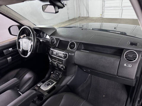 2016 Land Rover LR4