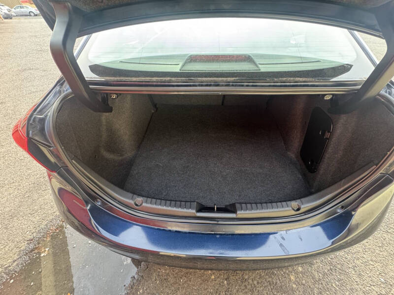 2017 Mazda MAZDA3 Sport