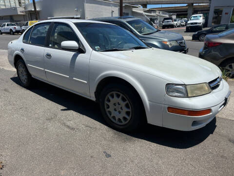 1997 Nissan Maxima SE
