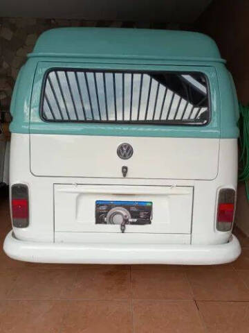 2000 Volkswagen Bus