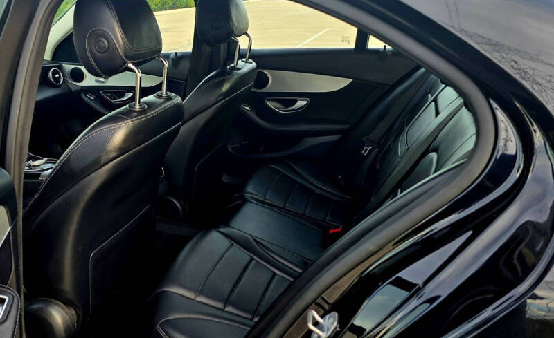 2017 Mercedes-Benz C-Class C 300 Luxury